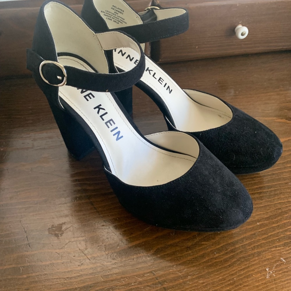 Black heels